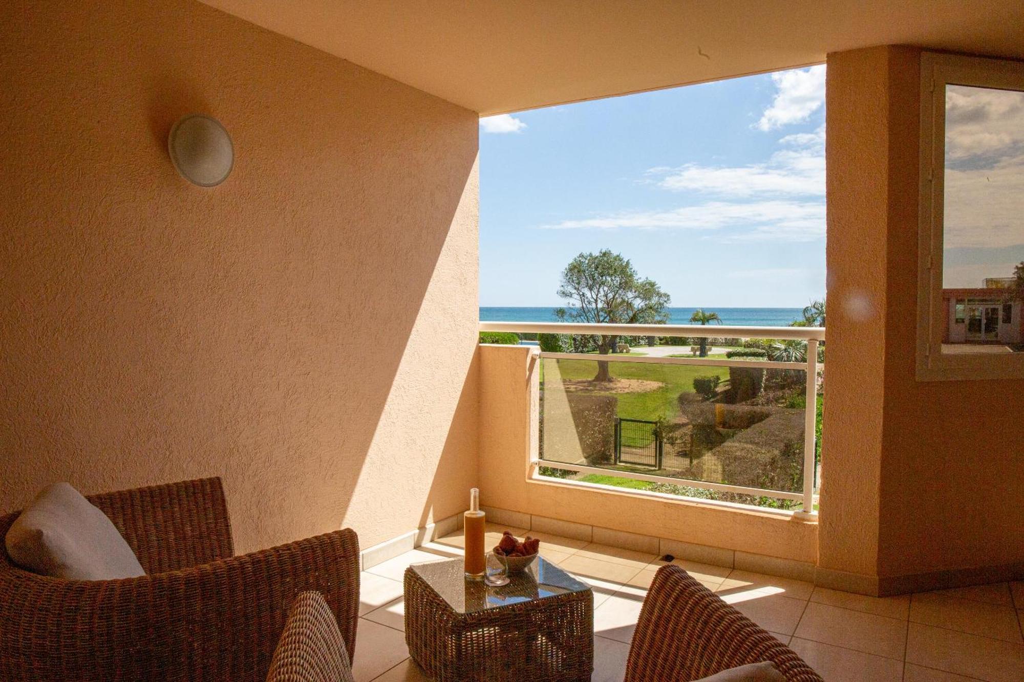 Residence Les Flamants Roses Canet-en-Roussillon Eksteriør billede